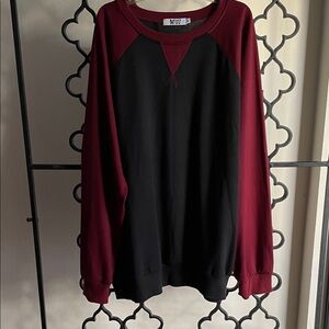 Men’s Black and  Maroon Color Block Middleweight Long Sleeve Crewneck Pullover